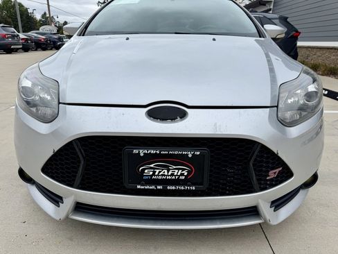 Used 2014 Ford Focus ST w/ Equipment Group 202A image 3