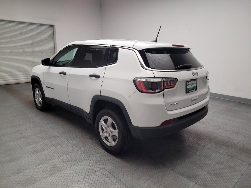 Used 2022 Jeep Compass Sport AWD/4WD image 5