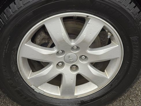 Used 2013 Kia Sorento LX w/ Convenience Pkg image 8