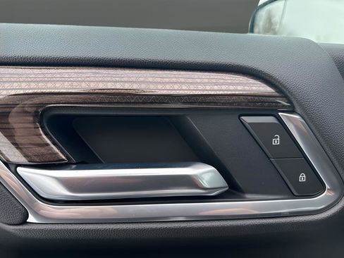 New 2026 Chevrolet Silverado 1500 LT image 18