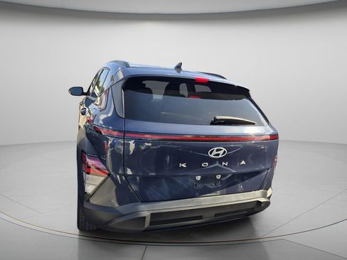 Used 2024 Hyundai Kona SEL image 6