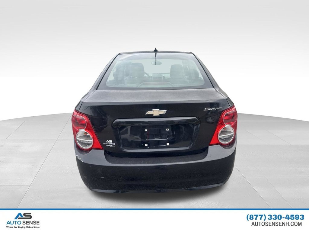 Used 2014 Chevrolet Sonic LS FWD image 4