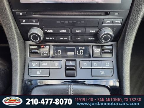 Used 2022 Porsche 718 Boxster RWD image 25