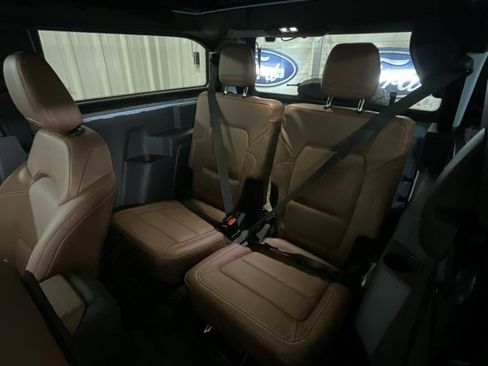 Used 2024 Ford Bronco Heritage Edition image 10