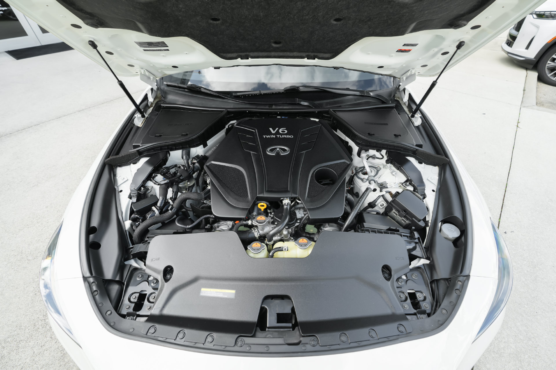 Certified 2022 INFINITI Q60 Red Sport 400 w/ Proactive Package RWD image 41