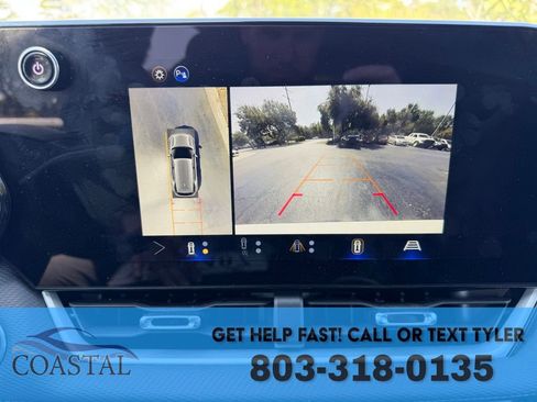 Used 2025 Chevrolet Equinox LT w/ Convenience Package II image 20