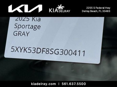 Certified 2025 Kia Sportage SX FWD image 5
