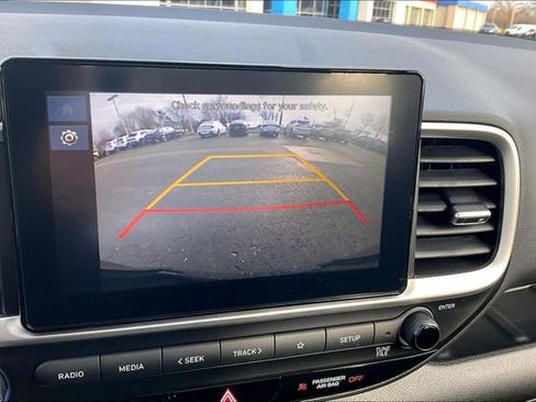 New 2026 Hyundai Venue SE image 22