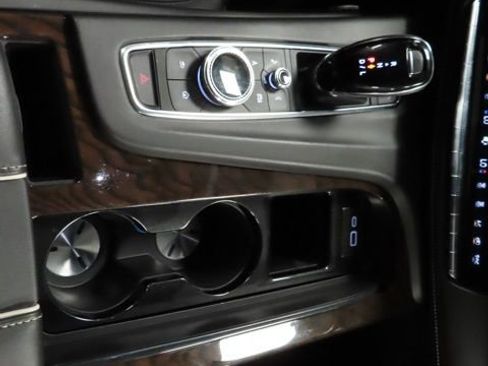 Certified 2023 Cadillac Escalade ESV Sport Platinum w/ LPO, ONYX Package image 24