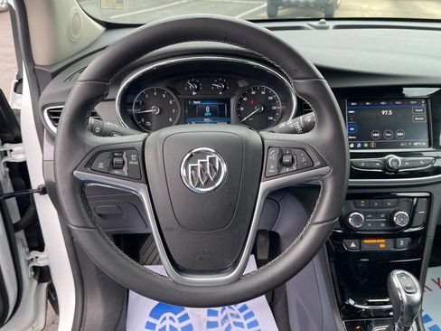 Used 2022 Buick Encore Preferred w/ Safety Package image 14