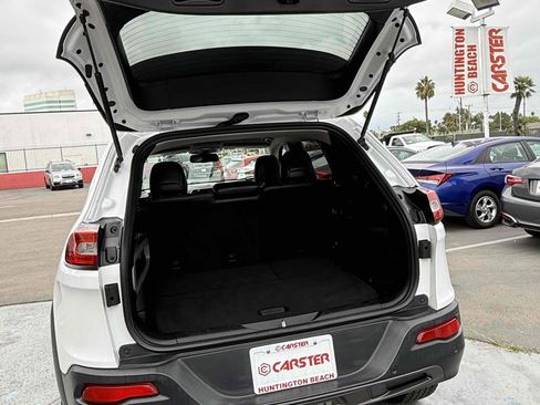 Used 2018 Jeep Cherokee Trailhawk image 74