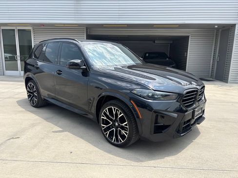 Used 2024 BMW X5 M Competition AWD/4WD image 3