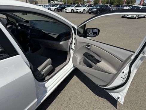 Used 2014 Honda Insight image 16