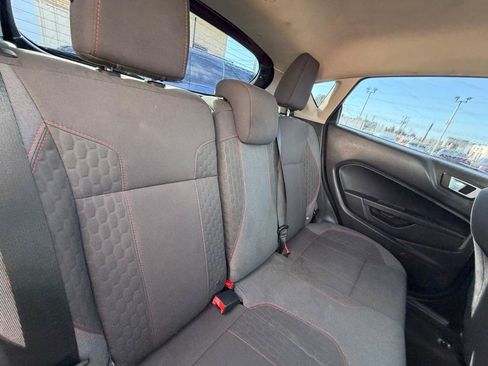 Used 2014 Ford Fiesta SE w/ Equipment Group 201A FWD image 14