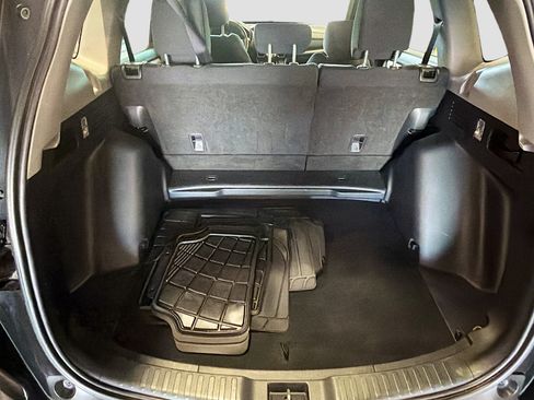 Used 2019 Honda CR-V LX image 26