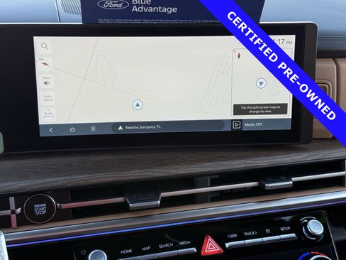 Used 2025 Hyundai Santa Fe Limited image 30