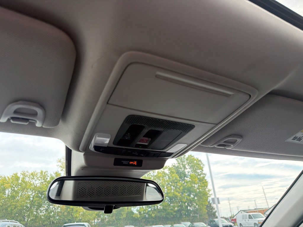 Used 2023 Honda Accord EX image 14