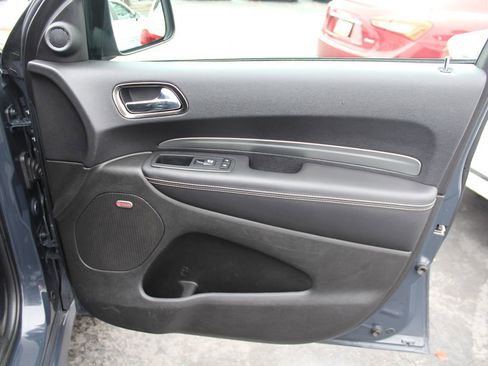 Used 2018 Dodge Durango SRT w/ Trailer Tow Group IV image 27