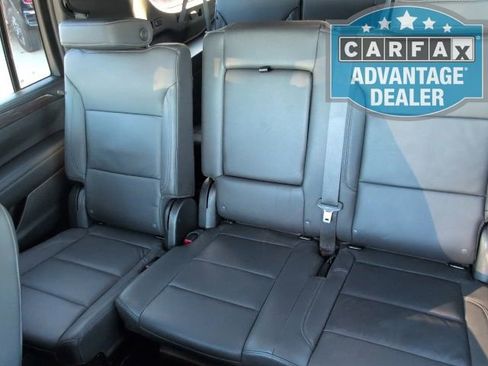 Used 2024 Chevrolet Suburban LT image 8