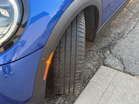 Certified 2025 MINI Cooper S image 13