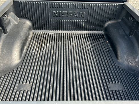 Used 2019 Nissan Frontier SV AWD/4WD image 5
