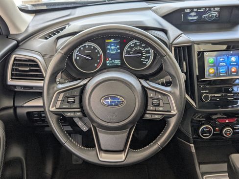 Used 2023 Subaru Forester Premium image 26