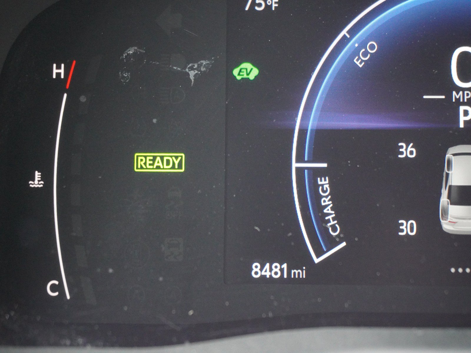 Used 2025 Toyota Camry SE w/ Multimedia Upgrade Package FWD image 23
