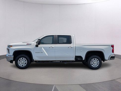 Used 2022 Chevrolet Silverado 2500 LT w/ All Star Edition AWD/4WD image 2