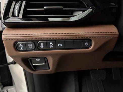 New 2026 Acura MDX w/ Advance Package image 30