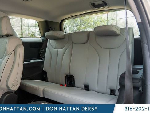 Used 2024 Hyundai Palisade SEL FWD image 22