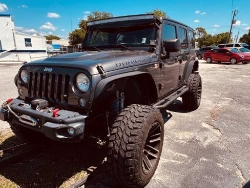 Used 2014 Jeep Wrangler Rubicon image 1
