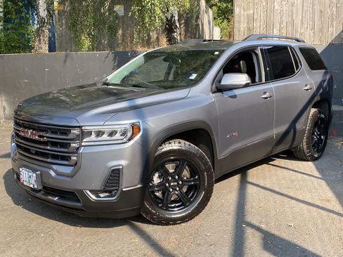 Used 2021 GMC Acadia AT4 w/ Technology Package AWD/4WD image 1