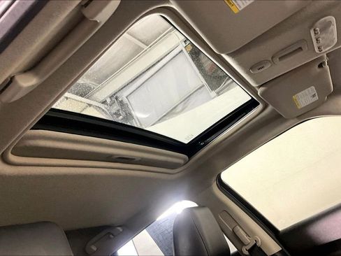 Used 2013 Nissan Juke SL image 23