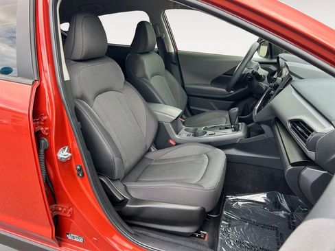 Used 2024 Subaru Crosstrek 2.0i Premium w/ Crosstrek Mirror Package AWD/4WD image 10