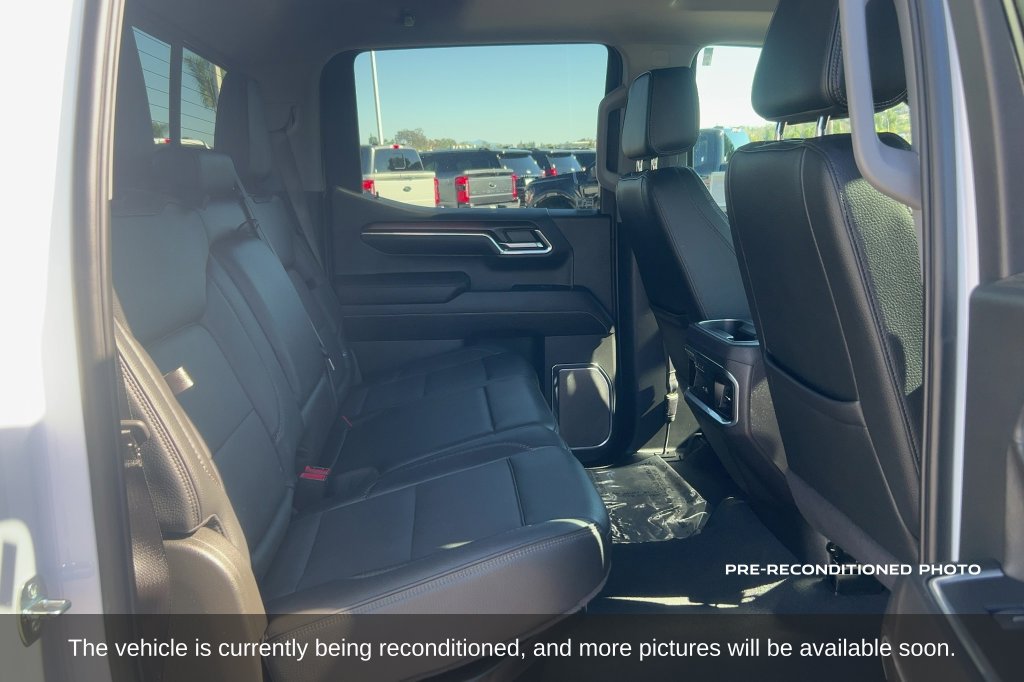 Used 2024 GMC Sierra 1500 Denali w/ Technology Package AWD/4WD image 13