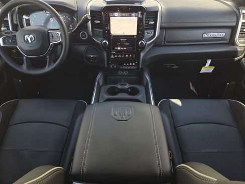 New 2026 RAM 2500 Laramie w/ Sport Appearance Package AWD/4WD image 22