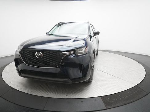 Certified 2025 MAZDA CX-90 Plug-In Hybrid w/Premium Sport image 36