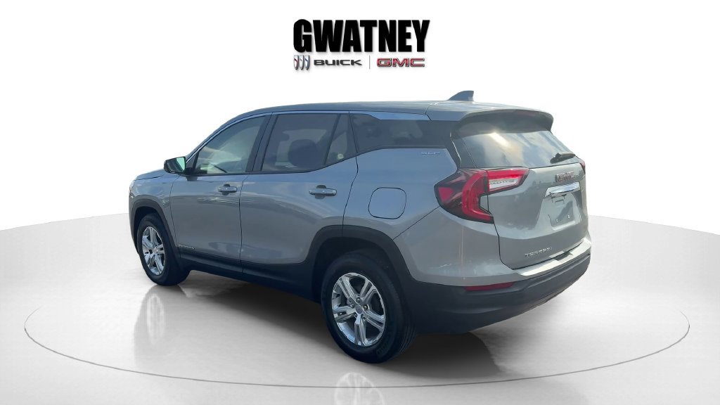 Used 2024 GMC Terrain SLE FWD image 7