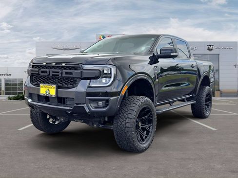 Used 2024 Ford Ranger Lariat w/ FX4 Off-Road Package AWD/4WD image 1