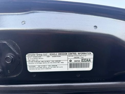 Used 2013 Chrysler 300 S AWD/4WD image 36