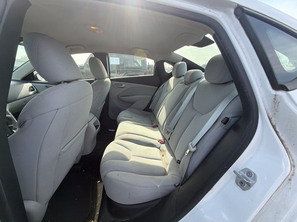 Used 2013 Dodge Dart SXT w/ Popular Equipment Group FWD image 21