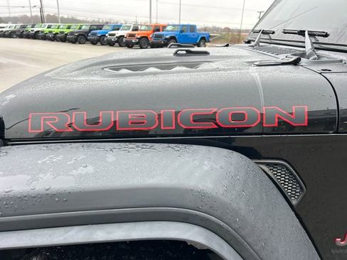 Used 2021 Jeep Wrangler Unlimited Rubicon w/ Xtreme Recon 35" Tire Package image 52