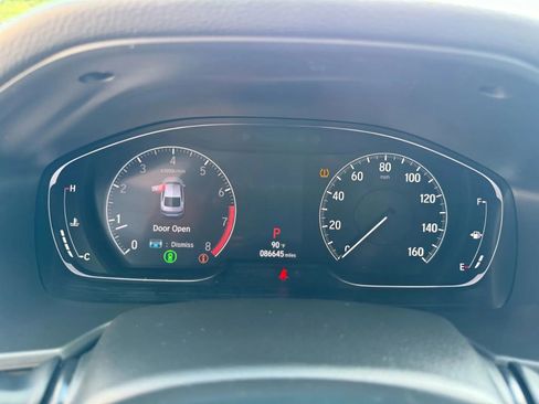 Used 2018 Honda Accord EX image 19