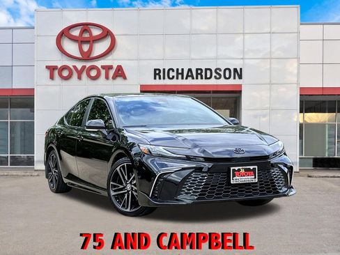 Used 2025 Toyota Camry XSE w/ Premium Package FWD image 1