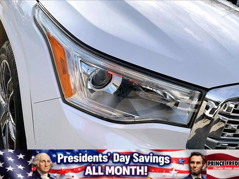 Used 2019 GMC Acadia Denali w/ Technology Package image 25