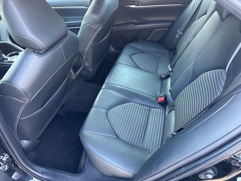 Used 2023 Toyota Camry SE w/ Convenience Package image 25