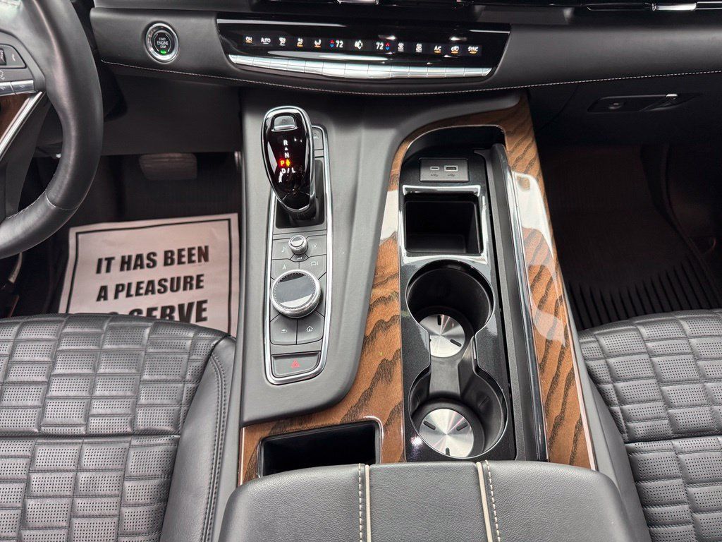 Certified 2023 Cadillac Escalade Sport Platinum w/ LPO, ONYX Package AWD/4WD image 29