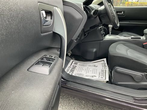 Used 2013 Nissan Rogue S w/ Special Edition Pkg AWD/4WD image 22