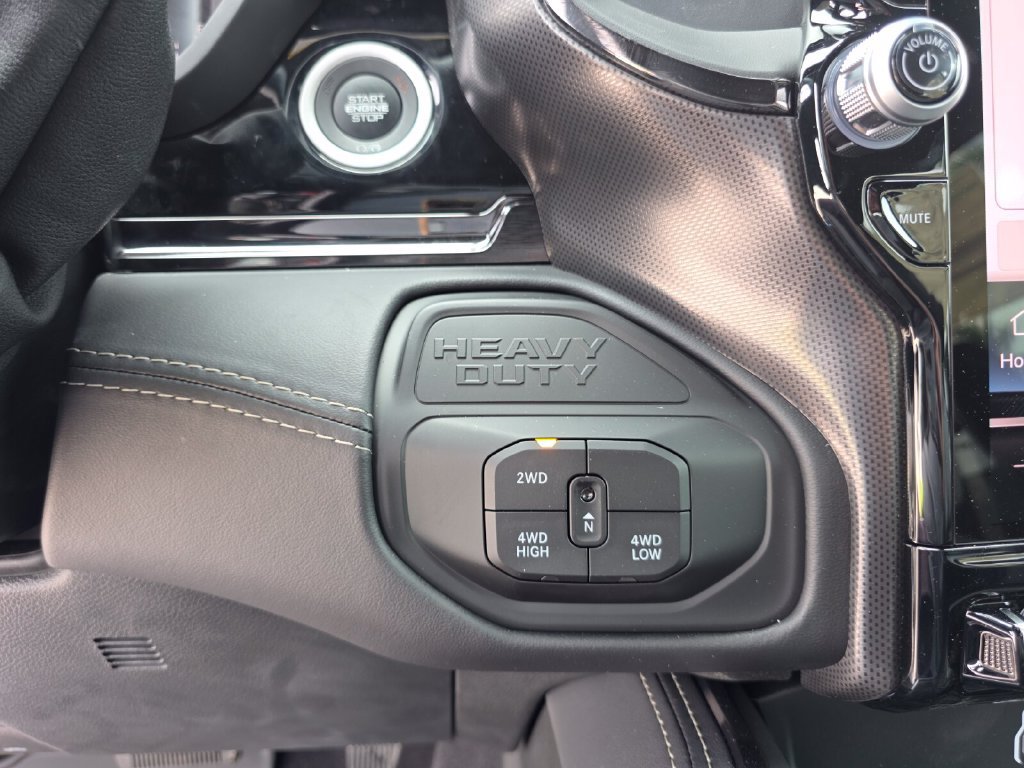 New 2026 RAM 3500 Limited AWD/4WD image 30