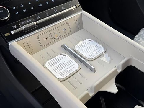 New 2026 Hyundai Santa Fe Limited AWD/4WD image 23